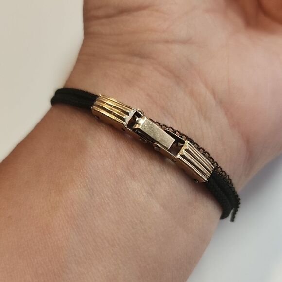 Vintage Gruen 10K Gold Filled Watch 1940s Safety Chain Veri Thin - Picture 3 of 9